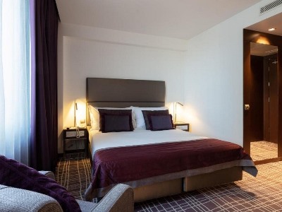 bedroom 2 - hotel neya lisboa - lisbon, portugal
