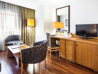 bedroom 6 - hotel radisson blu lisboa - lisbon, portugal