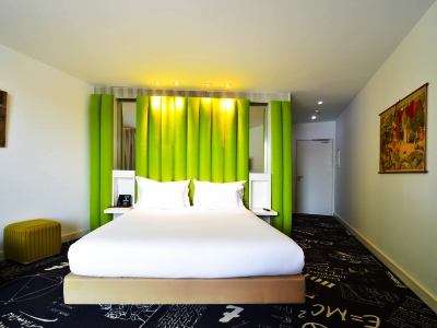 bedroom 1 - hotel da estrela - lisbon, portugal