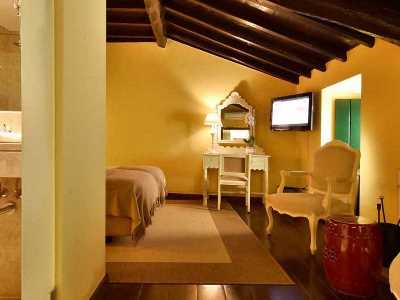 bedroom 7 - hotel pousada castelo de obidos - obidos, portugal