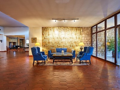 lobby 2 - hotel penina hotel and golf resort - portimao, portugal