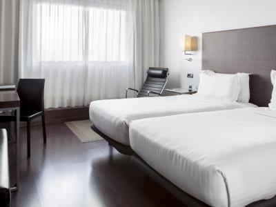 bedroom 1 - hotel ac porto - porto, portugal