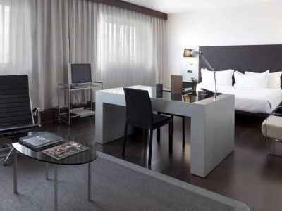 bedroom - hotel ac porto - porto, portugal