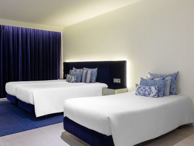 bedroom 2 - hotel cristal porto - porto, portugal
