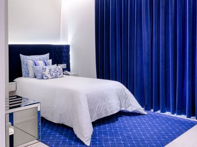 bedroom 4 - hotel cristal porto - porto, portugal