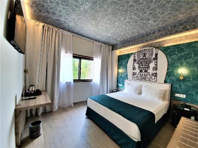 bedroom - hotel casual inca porto - porto, portugal