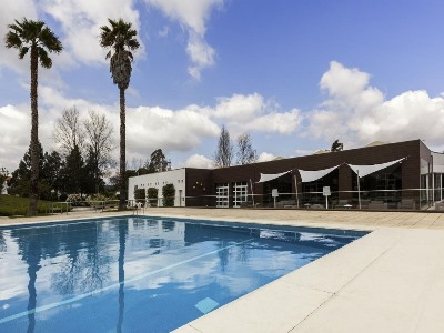 outdoor pool - hotel novotel setubal - setubal, portugal