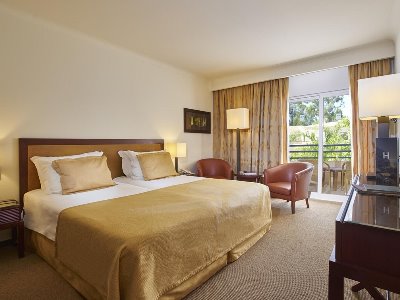 bedroom - hotel portobay falesia - albufeira, portugal