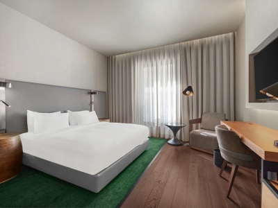 bedroom - hotel hilton porto gaia - vila nova de gaia, portugal