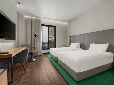 bedroom 3 - hotel hilton porto gaia - vila nova de gaia, portugal