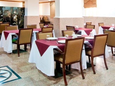 restaurant - hotel la villa - doha, qatar