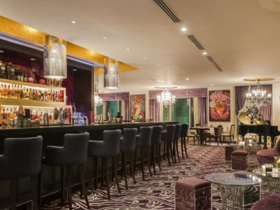 bar - hotel city centre rotana - doha, qatar