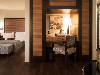 bedroom 4 - hotel europa royale - bucharest, romania