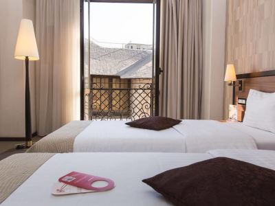 bedroom 8 - hotel europa royale - bucharest, romania