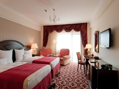 bedroom 2 - hotel hilton sibiu - sibiu, romania