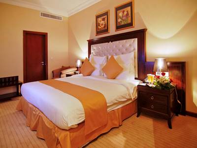 bedroom - hotel mercure al khobar hotel - al khobar, saudi arabia