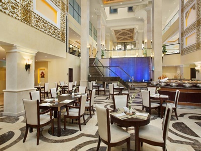 restaurant - hotel doubletree by hilton hotel dhahran - al khobar, saudi arabia