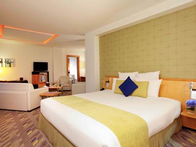 bedroom - hotel novotel dammam business park - dammam, saudi arabia