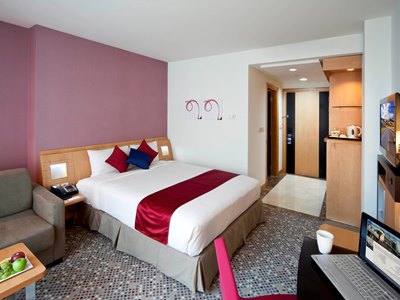 bedroom 1 - hotel novotel dammam business park - dammam, saudi arabia