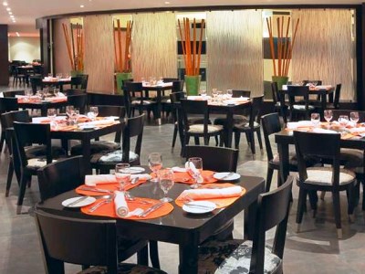 restaurant 1 - hotel anwar al madinah movenpick - medina, saudi arabia