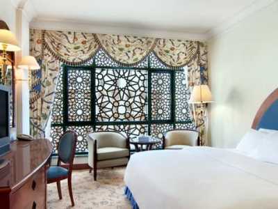 bedroom 1 - hotel madinah hilton - medina, saudi arabia