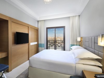 junior suite - hotel four points by sheraton makkah al naseem - mecca, saudi arabia