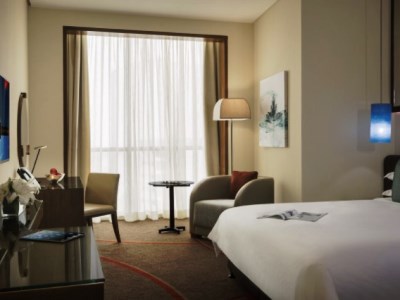 bedroom - hotel rosh rayhaan by rotana - riyadh, saudi arabia