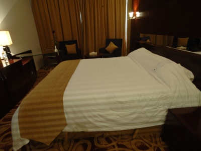 bedroom - hotel al mutlaq - riyadh, saudi arabia