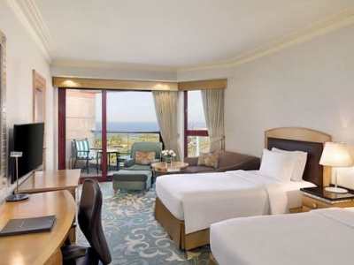 bedroom 3 - hotel jeddah hilton - jeddah, saudi arabia