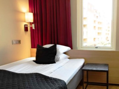 bedroom - hotel sure hotel by best western arena - gothenburg, sweden