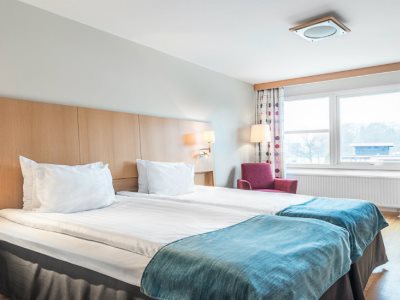 bedroom 2 - hotel quality hotel prisma - skovde, sweden