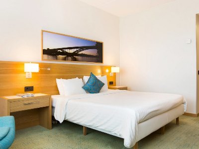 bedroom 4 - hotel courtyard marriott kungsholmen - stockholm, sweden