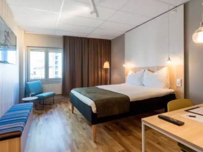 bedroom 1 - hotel scandic kista - kista, sweden