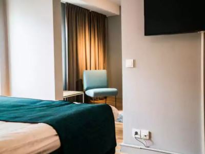 bedroom 2 - hotel scandic kista - kista, sweden