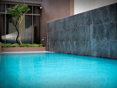 outdoor pool - hotel hotel mi bencoolen - singapore, singapore