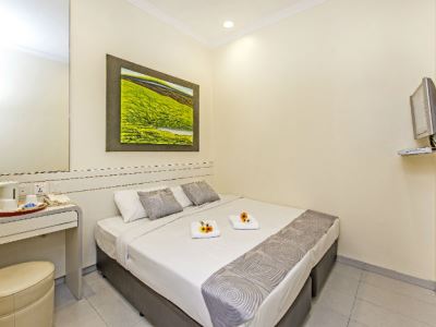 bedroom 1 - hotel 81 elegance - singapore, singapore