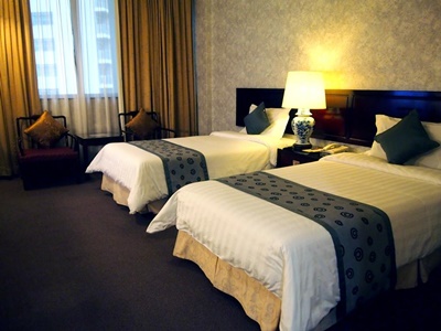 bedroom 1 - hotel hotel royal singapore - singapore, singapore