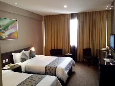 bedroom 3 - hotel hotel royal singapore - singapore, singapore