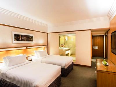 bedroom 2 - hotel pan pacific singapore - singapore, singapore