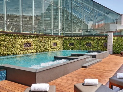 outdoor pool - hotel capitol kempinski - singapore, singapore