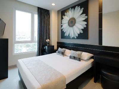 bedroom - hotel 81 changi - singapore, singapore