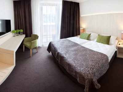 bedroom - hotel astoria - bled, slovenia