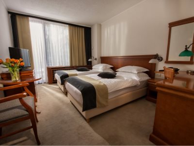 bedroom 2 - hotel kompas - bled, slovenia