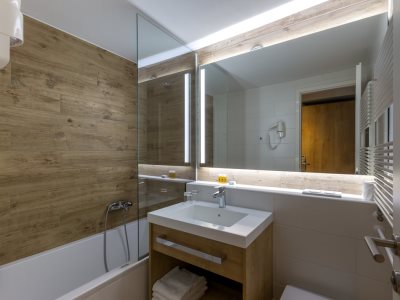 bathroom - hotel hotel m - ljubljana, slovenia
