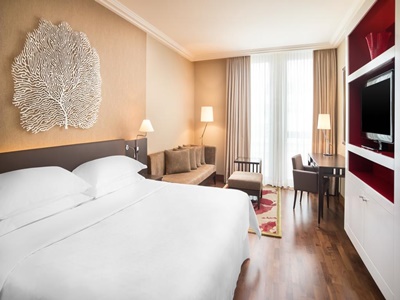 bedroom 1 - hotel sheraton - bratislava, slovakia