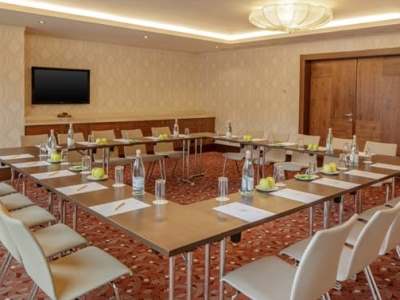 conference room - hotel doubletree by hilton bratislava - bratislava, slovakia