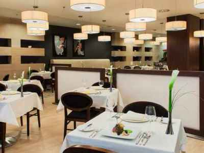 restaurant - hotel doubletree by hilton kosice - kosice, slovakia