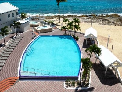 outdoor pool - hotel hilton vacation club flamingo beach - sint maarten, sint maarten