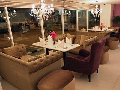 restaurant - hotel nova suites pattaya - pattaya, thailand