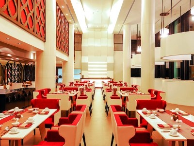 restaurant - hotel zign - pattaya, thailand